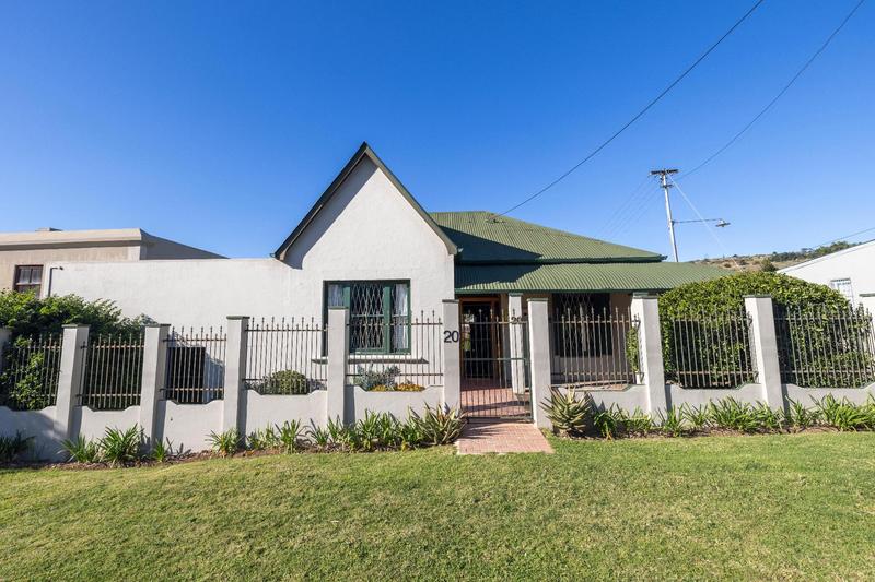 3 Bedroom Property for Sale in Sunnyside Eastern Cape